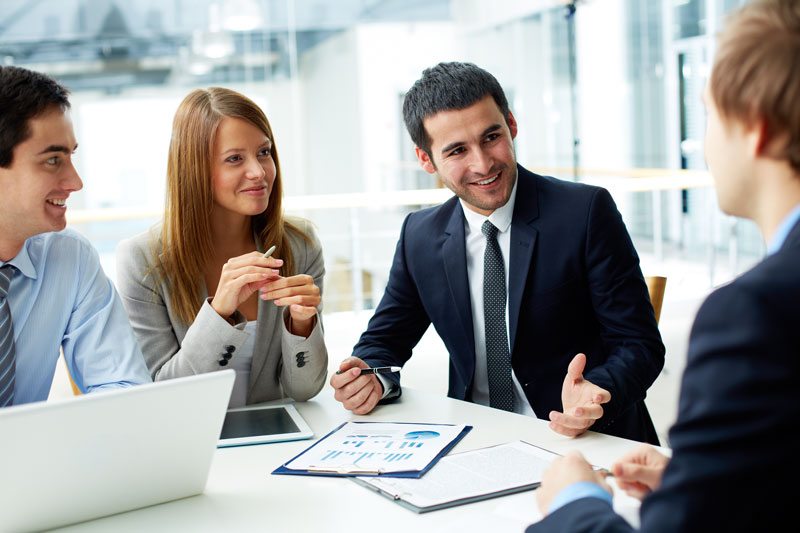 ĐIỂM ƯU VÀ HẠN CHẾ CỦA HAI HÌNH THỨC ĐẦU TƯ  - GIÁN TIẾP