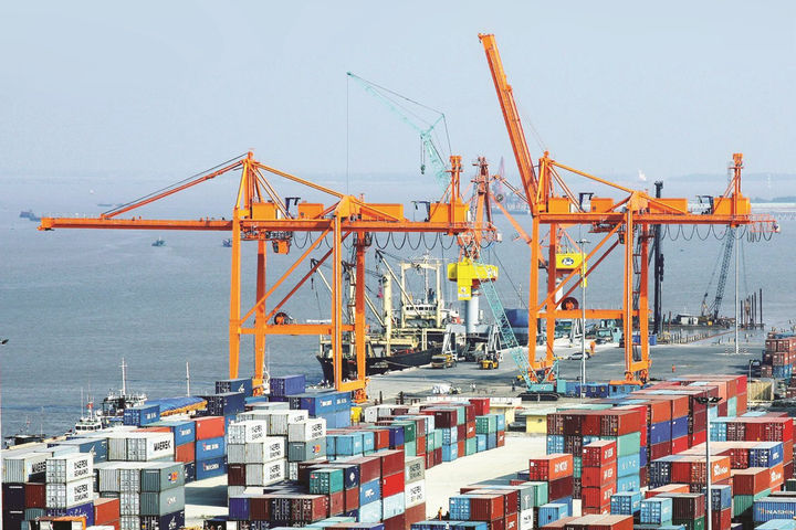 ĐIỂM ƯU VÀ HẠN CHẾ CỦA HAI HÌNH THỨC ĐẦU TƯ  - TRỰC TIẾP